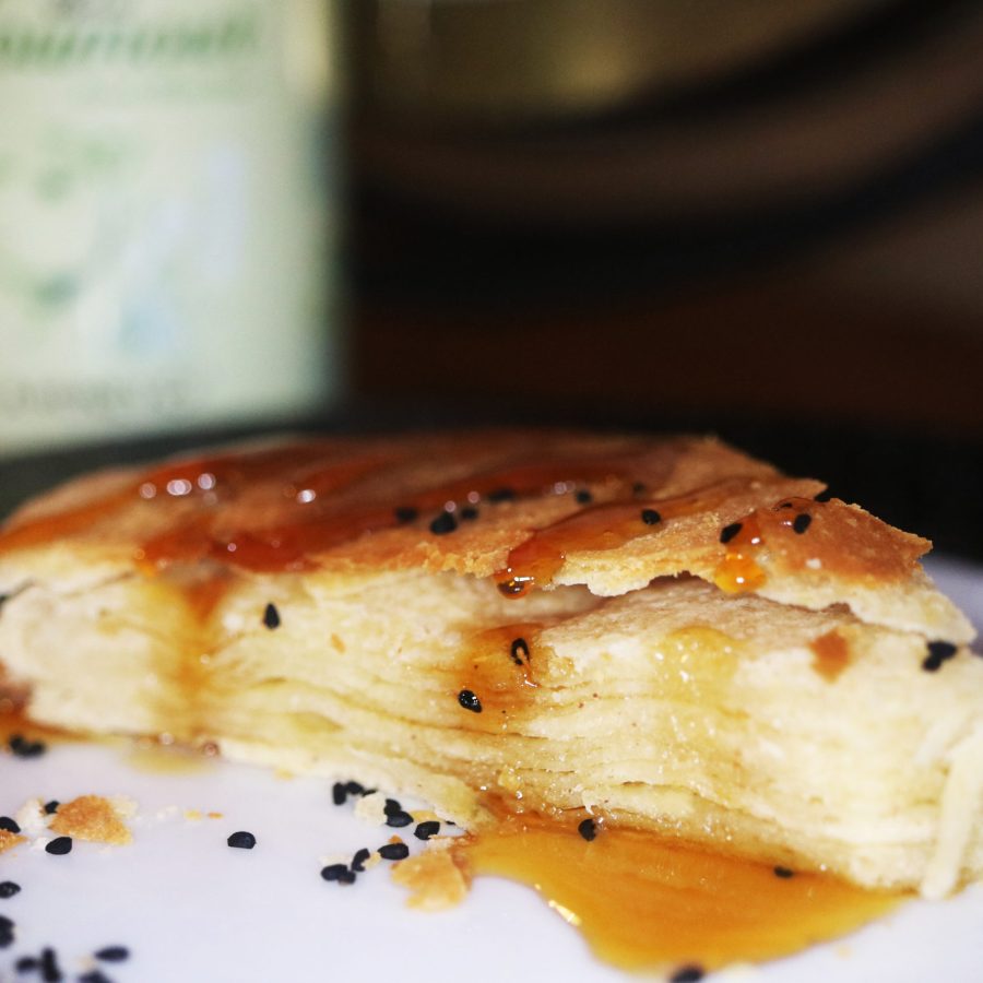 Gâteau traditionnel yéménite - Bint al Shan - Ahuney - Miel de Soumour - Samar -Gommier de Dubai - Miel des Emirats 06